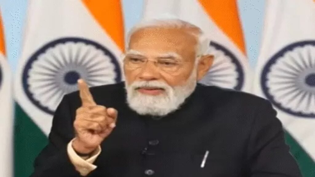 PM Modi : 18वें रोजगार मेले में पीएम मोदी का बड़ा संदेश, 61 हजार युवाओं को मिले नियुक्ति पत्र