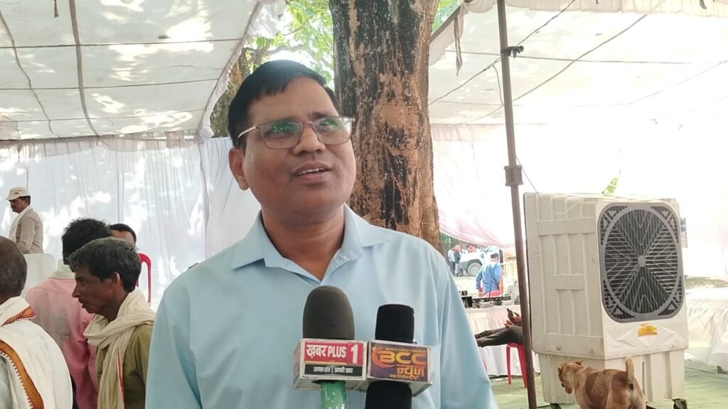 सुशासन तिहार का समापन: सीईओ खगेश निर्मलकर बोले हर पात्र ग्रामीण को मिले योजना का लाभ