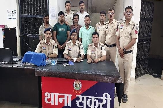 बिलासपुर में 19 वर्षीय युवक की पीट-पीटकर हत्या, लाठी-डंडों से किया था अधमरा, इलाज के दौरान रायपुर में तोड़ा दम, 4 आरोपी गिरफ्तार